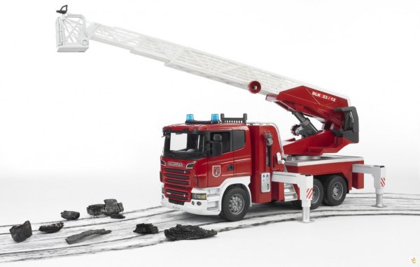 Bruder Пожарная машина Scania с выдвижной лестницей и помпой 03-590