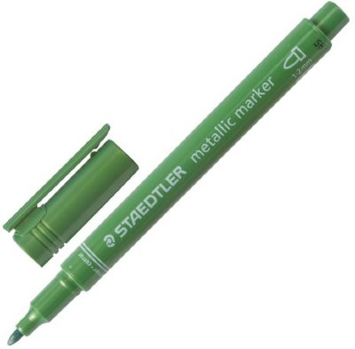 Маркер декоративный STAEDTLER (Штедлер), ЗЕЛЕНЫЙ МЕТАЛЛИК, круглый наконечник, 2 мм