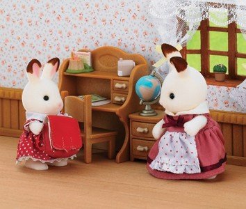 Sylvanian Families Набор Мария за партой