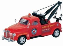 Модель 1:38 Chevrolet 3100 Wrecker в коробке